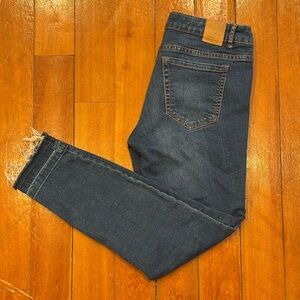 Zara Women’sDark Blue Skinny Jeans Size 8